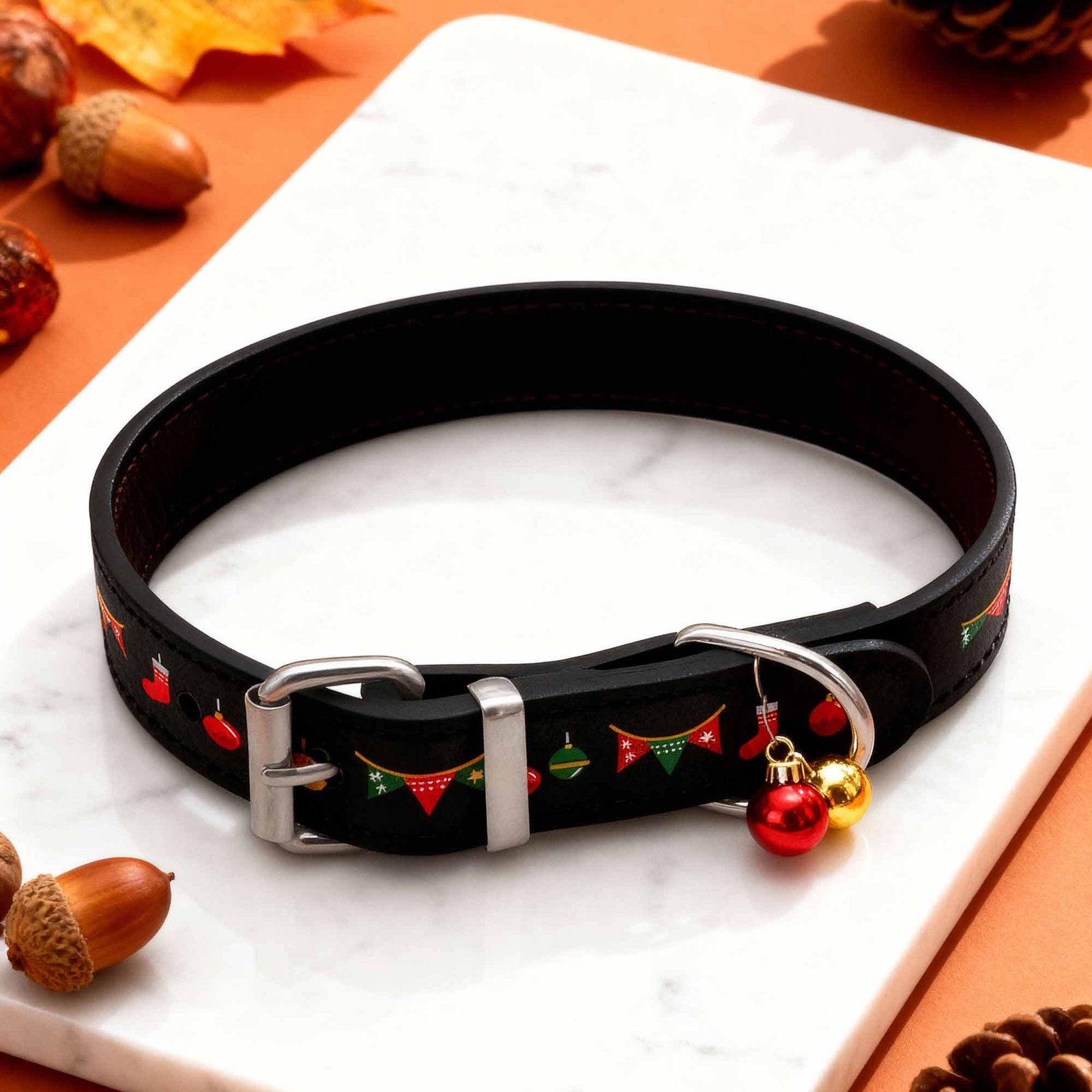 Black decorations pet collar
